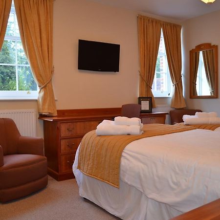 The West Wing At Everleigh Manor Hotel Exterior photo